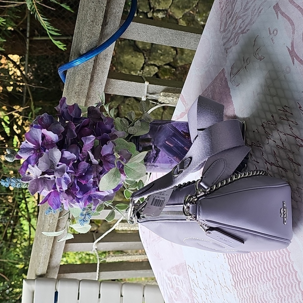 Nwt Coach Authentic Teri Lavender Shoulder Bag with Signature Quilting - Picture 5 of 16